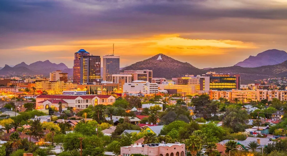 Corona de Tucson