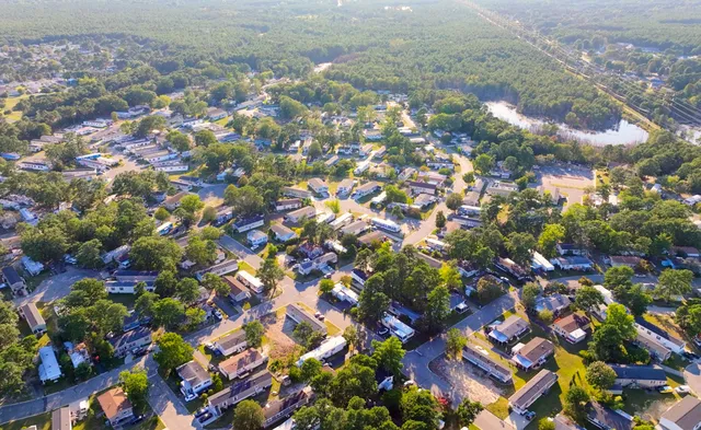 Crestwood Village
