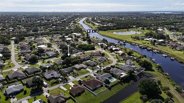 Indian River Estates