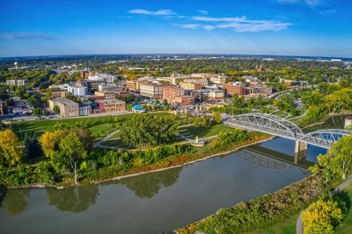 East Grand Forks